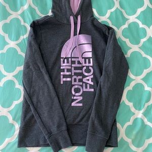 North Face women’s sweatshirt!!